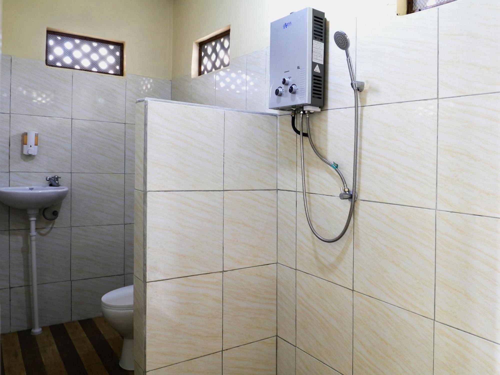 Dajan Buyan Homestay Bedugul  Esterno foto